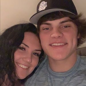 Meet your Posher, Kenna